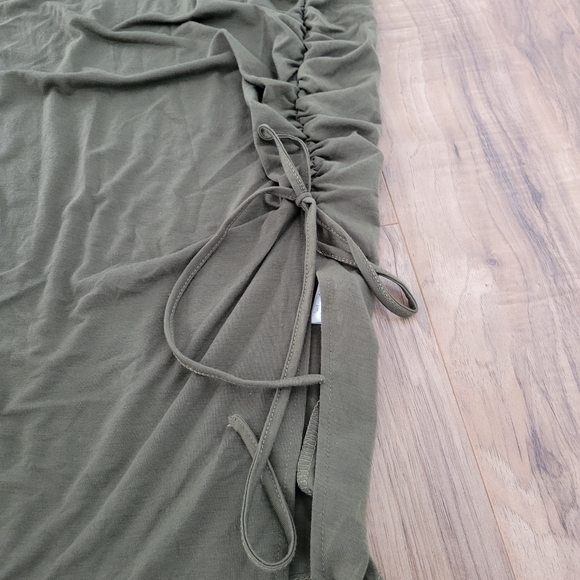 Sucrefas "New" Ladies Army Green Sleeveless Bodycon Dress, Size US 14 (XL) - Picture 4 of 6